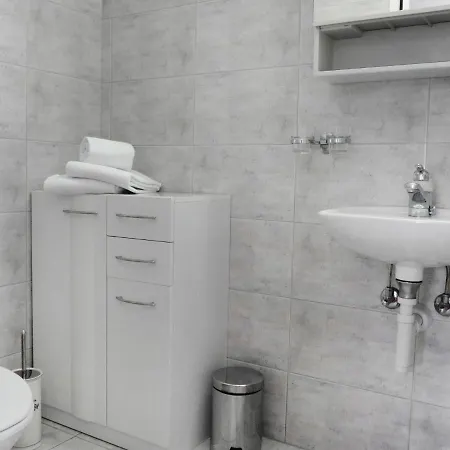 Chesa Sur Val 22 By Interhome Lejlighed St. Moritz